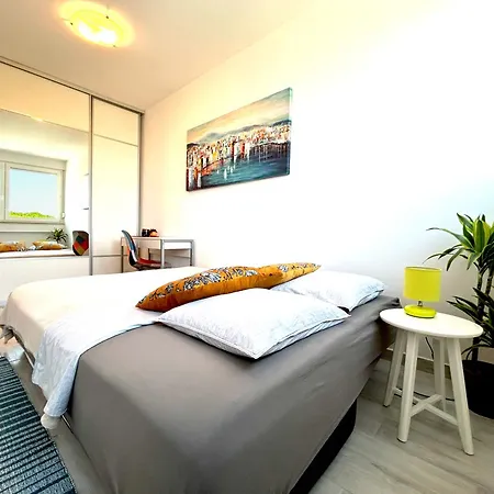 Διαμέρισμα Fantasy & Magica