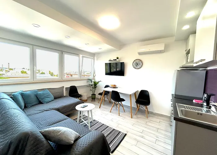 Fantasy & Magica Διαμέρισμα